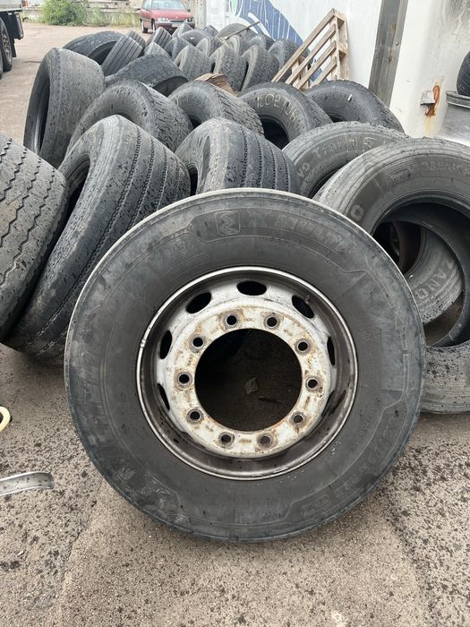 Продам 2 колеса на кермо