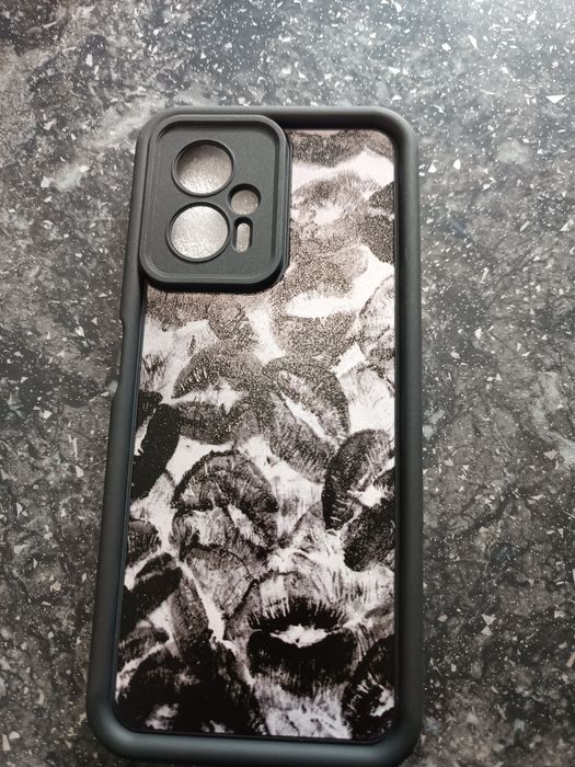 Продам чохол на Ксиоми Рдмт ноут 11Т про