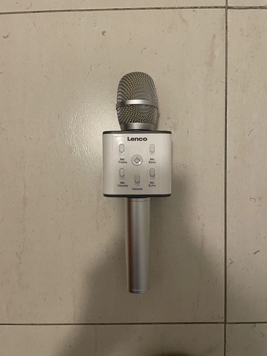 Microfone usado, marca Lenco
