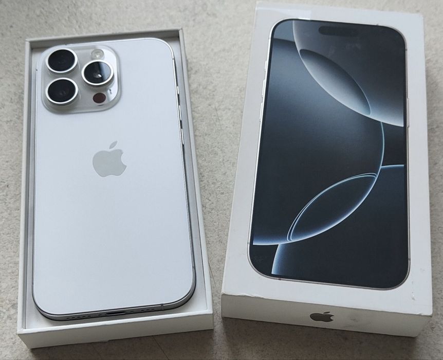  Apple iPhone 16 Pro Max 256GB White Titanium  I Bateria 90%
