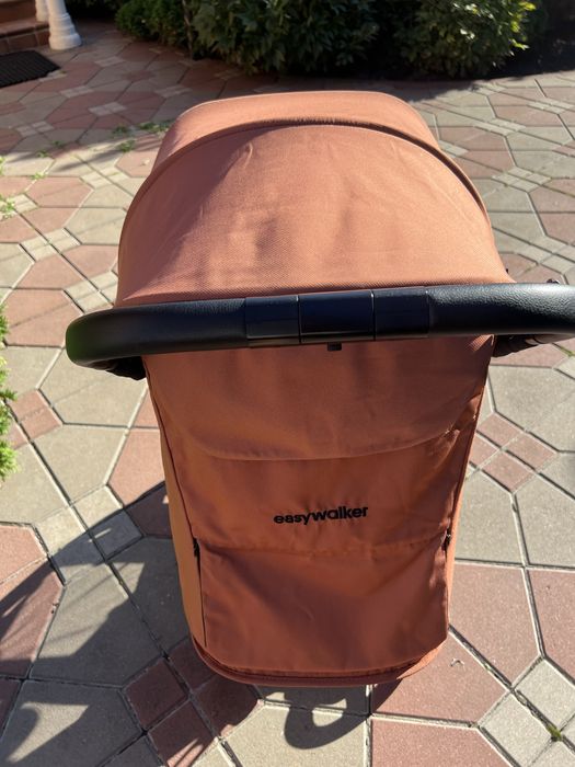 Прогулочная коляска easywalker miley2