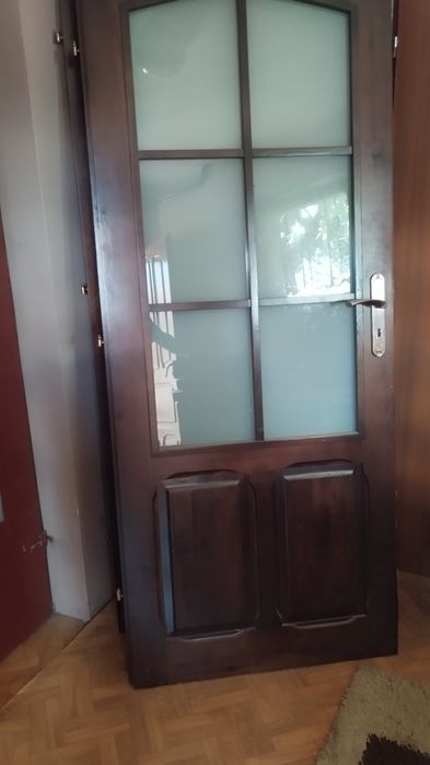 Drzwi wewnętrzne drewniane