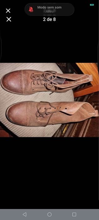 Sapatos em coiro