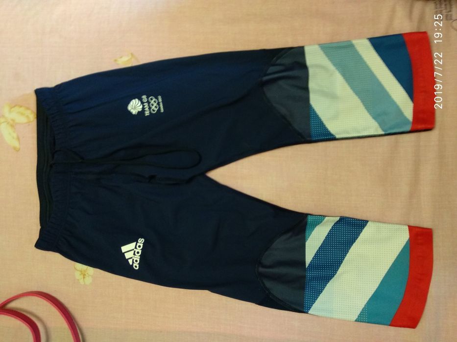 Спортивные капри Adidas