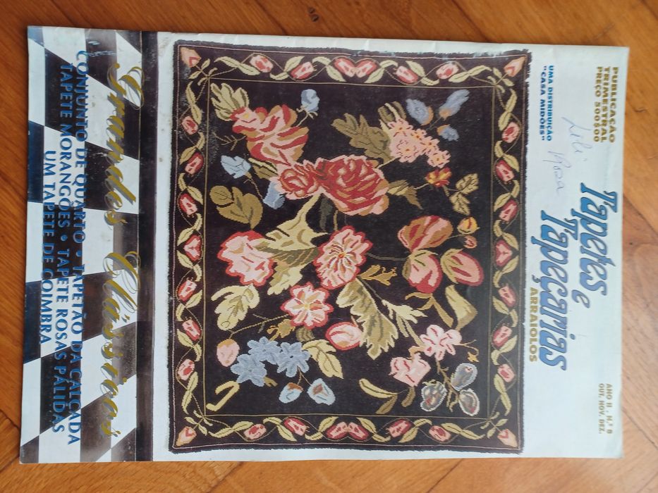 7 Revistas "Tapetes e Tapeçarias"