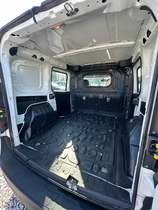 Продам Opel Combo 2018 рік можлива розстрочка,кредит,обмін!