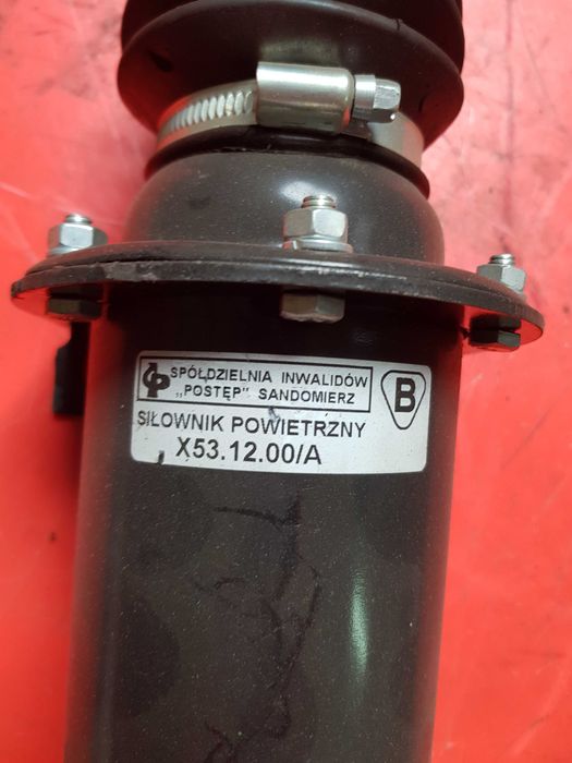 Siłownik hamulca  80 przyczepa AUTOSAN D-47  x53.1200/A