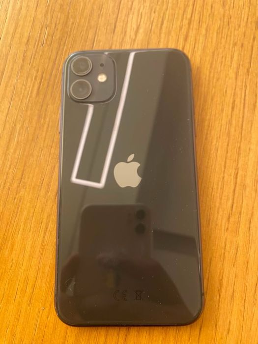 Iphone 11 - 100€