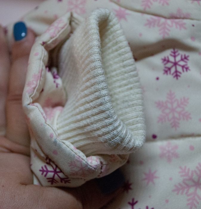 Зимовий набір/комбінезон+шапка+уги