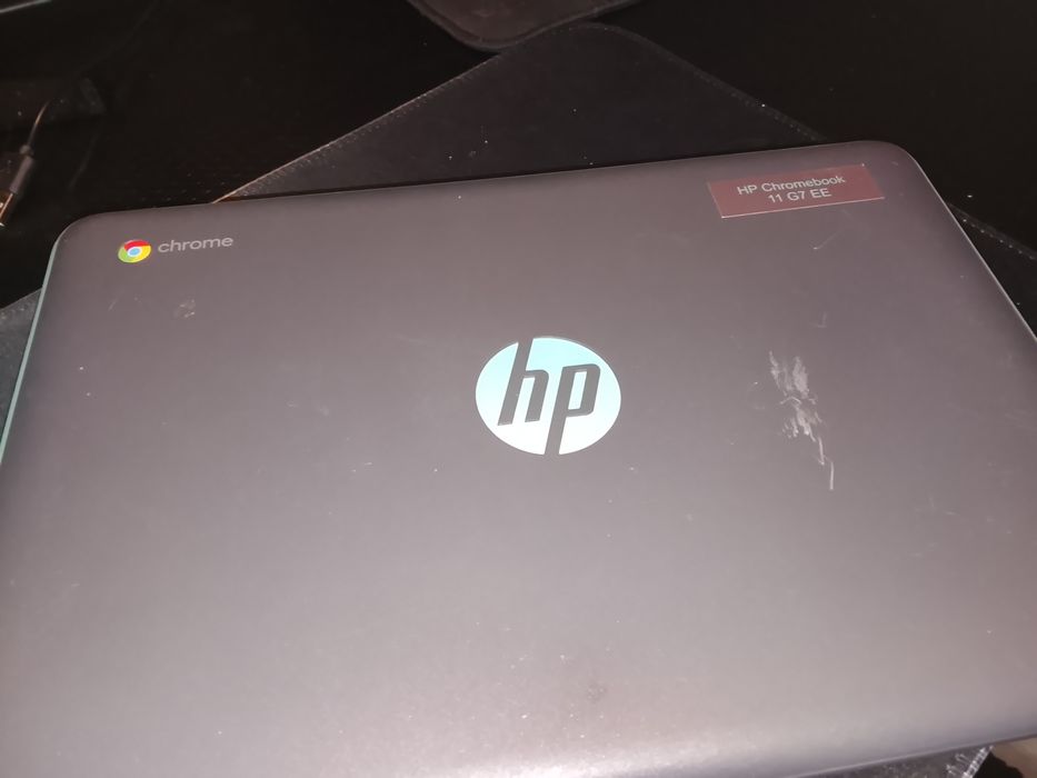 Laptop chromebook