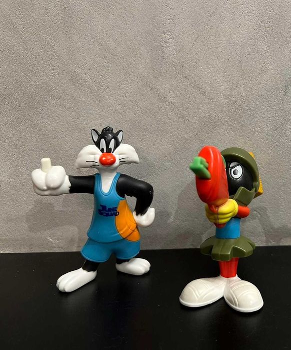 Zestaw figurek figurki Kosmiczny Mecz McDonald's 2020 Sylwester Marwin