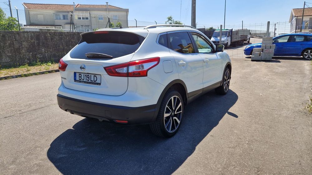 Nissan Qashkai 1.5DCi 110cv  Tekna Premium 
TEKNA PREMIUM