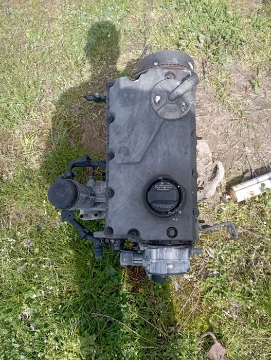 Motor VW Passat 130.