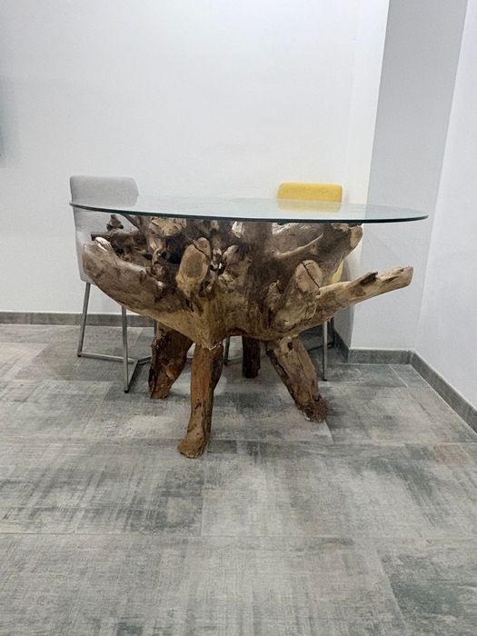 Vendo Mesa  de sala ou exterior