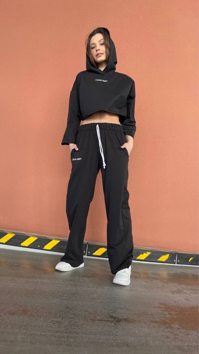 Спортивний костюм жіночий