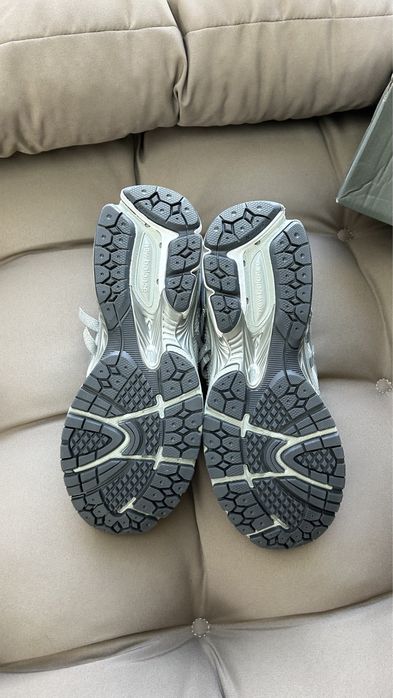 New Balance 1906A Concrete Silver Metallic оригинал размер 43