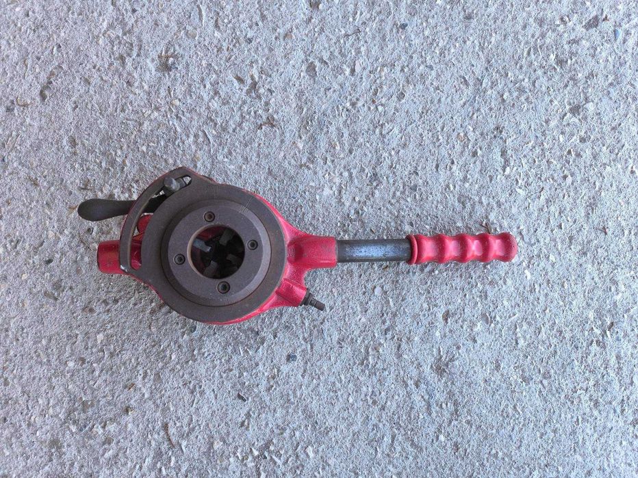 Máquina de Roscar 300 Compact Ridgid com Acessórios até 4"polegadas