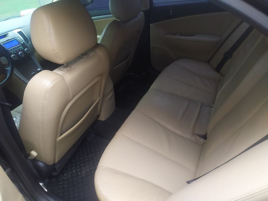 Hyundai Sonata 2.4  газ.бензин