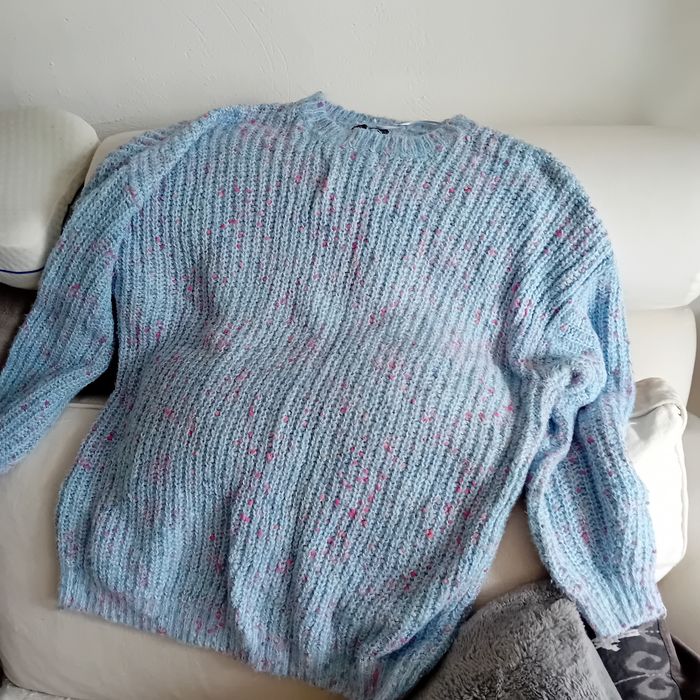 Sweterek XL błękitny