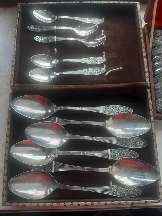 Посуд подарунуовий набір (нейзильбер сплав)