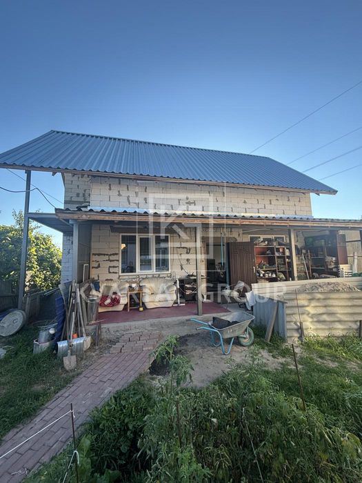 Продам будинку в Бучі