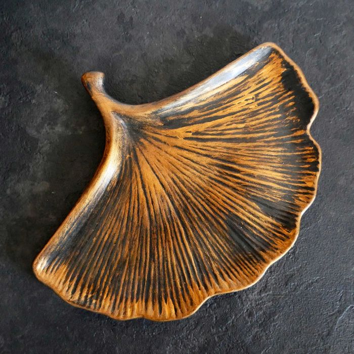 Taca z gipsu, miłorząb japoński 1 złoty