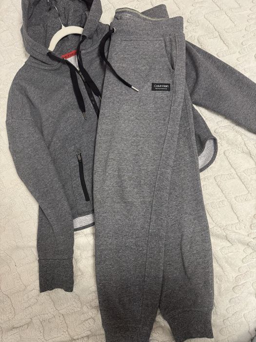 Спортивний костюм calvin klein guess armani