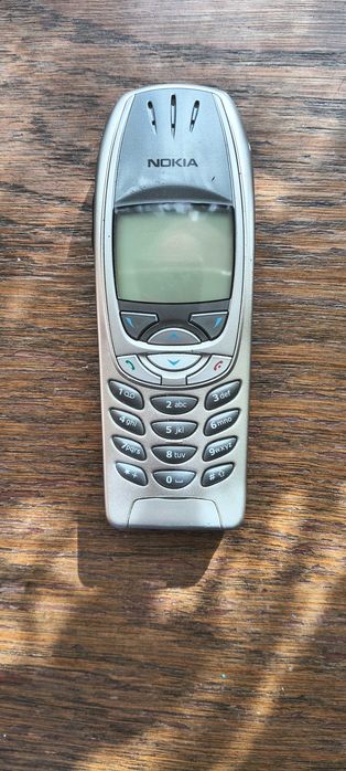 Nokia 6310i srebrna stan bardzo dobry