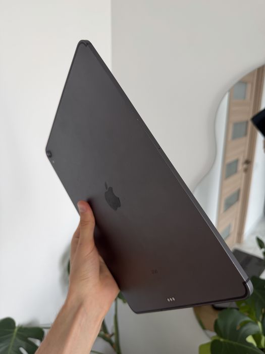 Apple iPad Pro 3 12.9 64 gb bypass ios 17