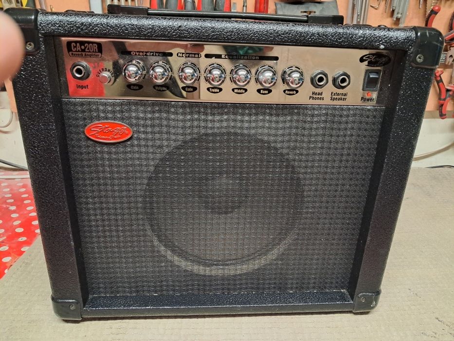 Amplificador de guitarra stagg CA 20R 20w