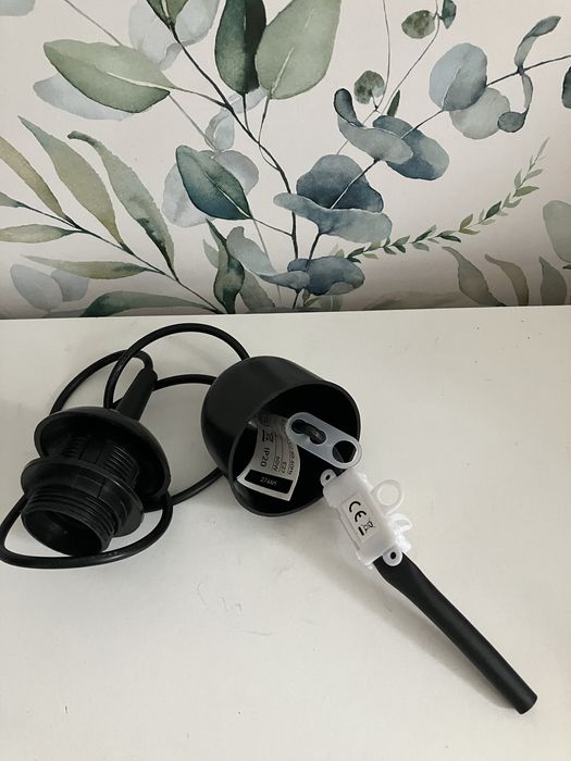 Lampa wiszaca/ kabel z oprawką czarny, bialy User Manuel kpl