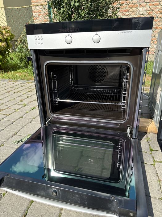 Вбудована духовка Siemens HB48075SK духова шафа