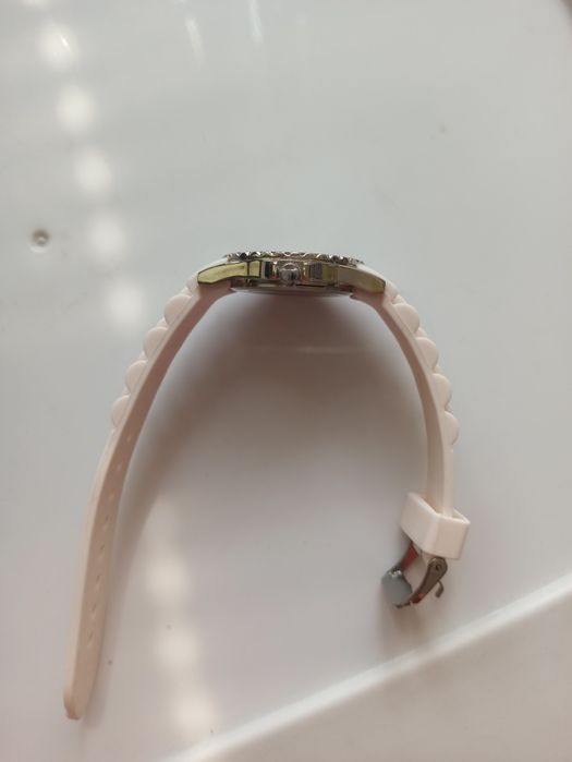 Zegarek z silikonowym paskiem biały cyrkonie błyszczący srebrny