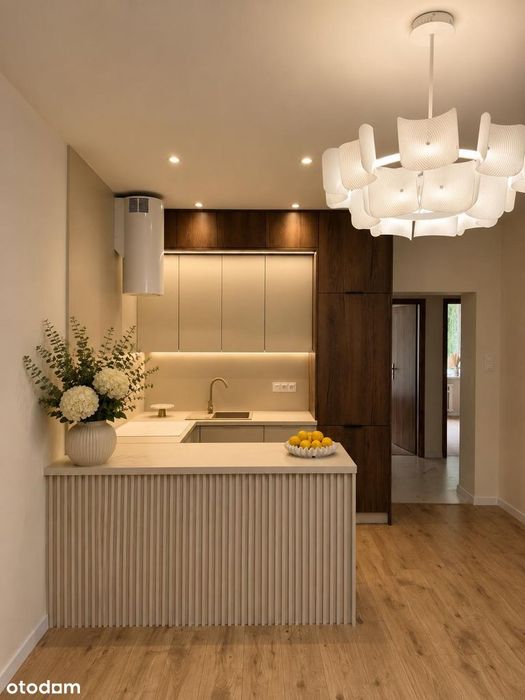 Centrum ,1 piętro 50m2 ,3pokoje,balkon,parking, po remoncie,