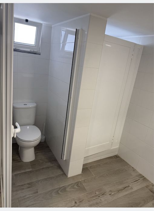 Aluga-se Barbearia completa