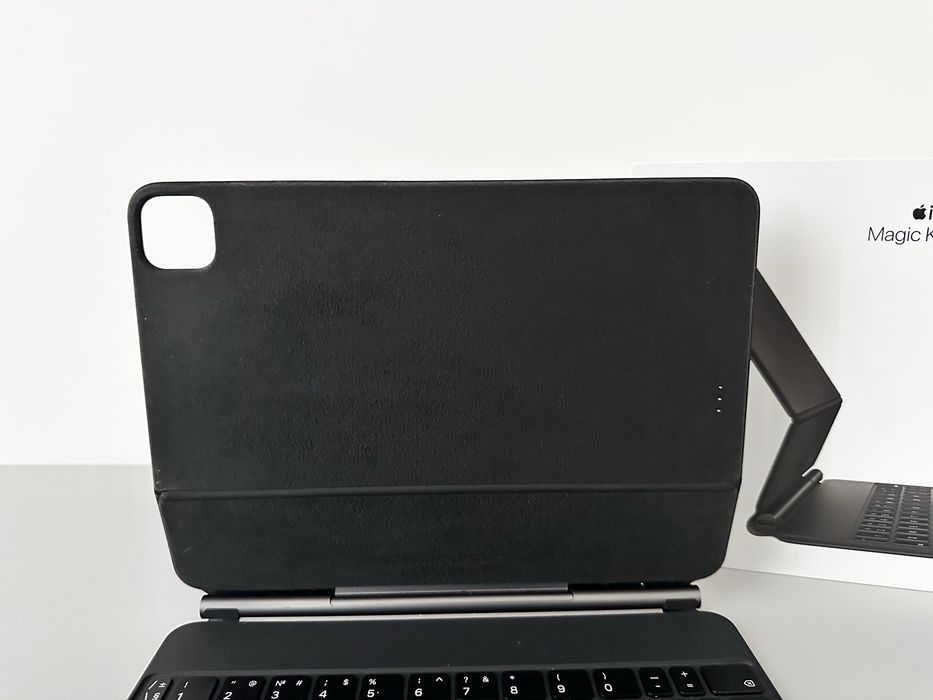 Apple Magic Keyboard для iPad Pro 11 оригінал