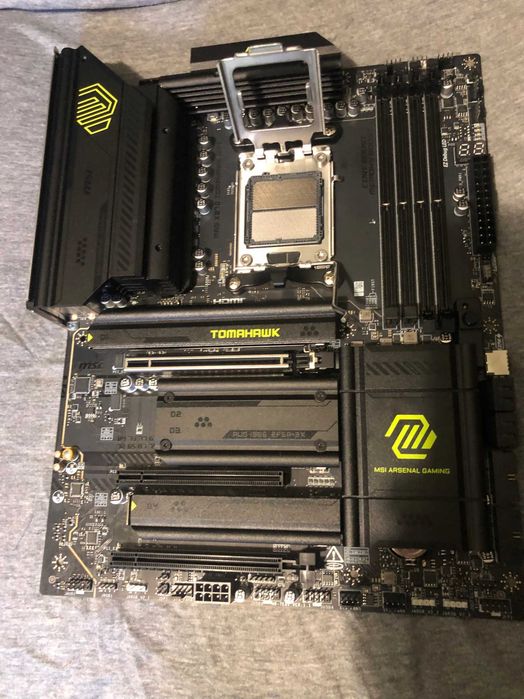 Материнская плата MSI MAG X870 TOMAHAWK WIFI