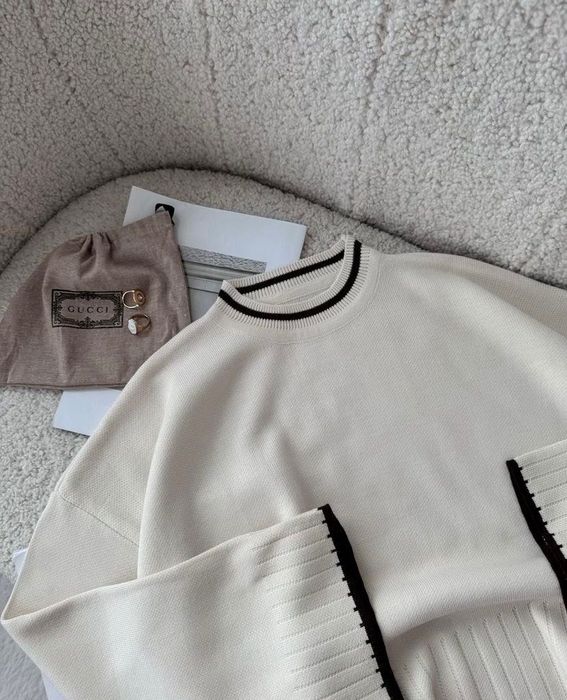 Стильна кофтинка