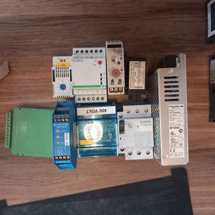 Автоматика  промислова.  Контролер  PLC  всі позиції в описі