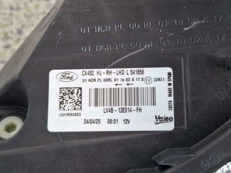 Оригінальний комплект LED фар Ford Kuga Mk3 Рестайлінг / Escape Ліва + Права Valeo