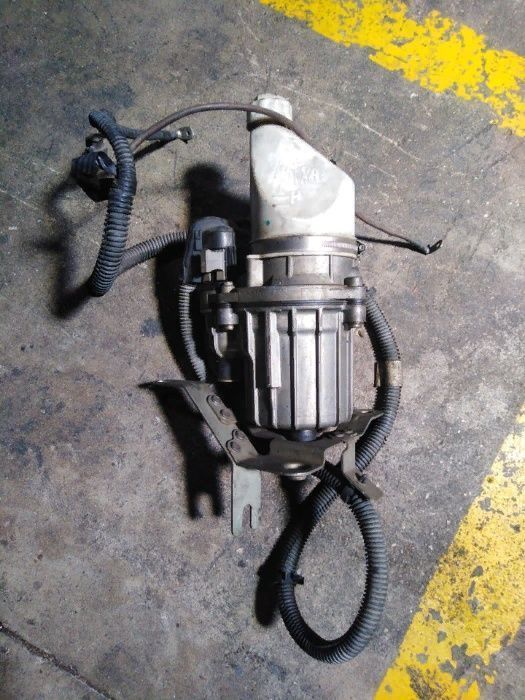 Bomba de Direção Assistida Opel Astra H Ref.: 13188.613