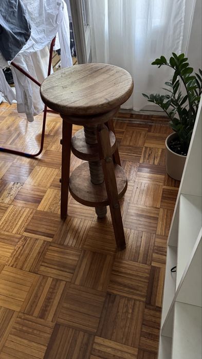 Banco alto ajustavel em altura