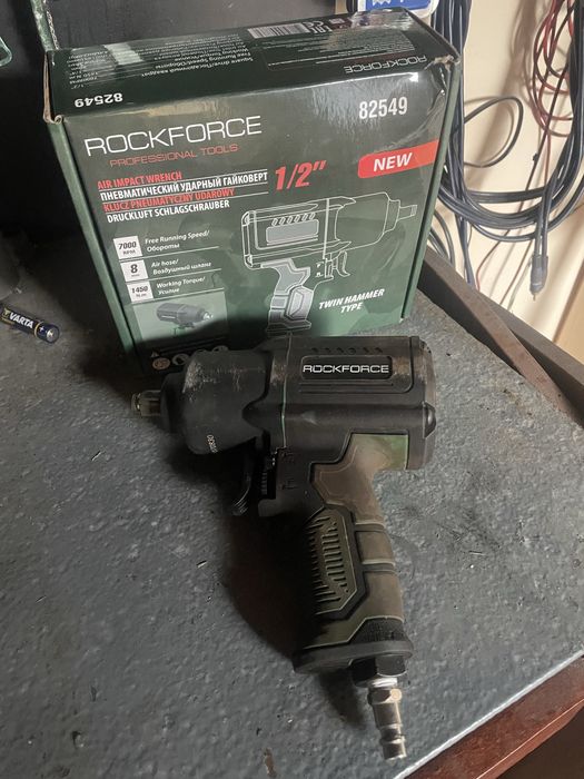 Продам пневмопистолет rockfors