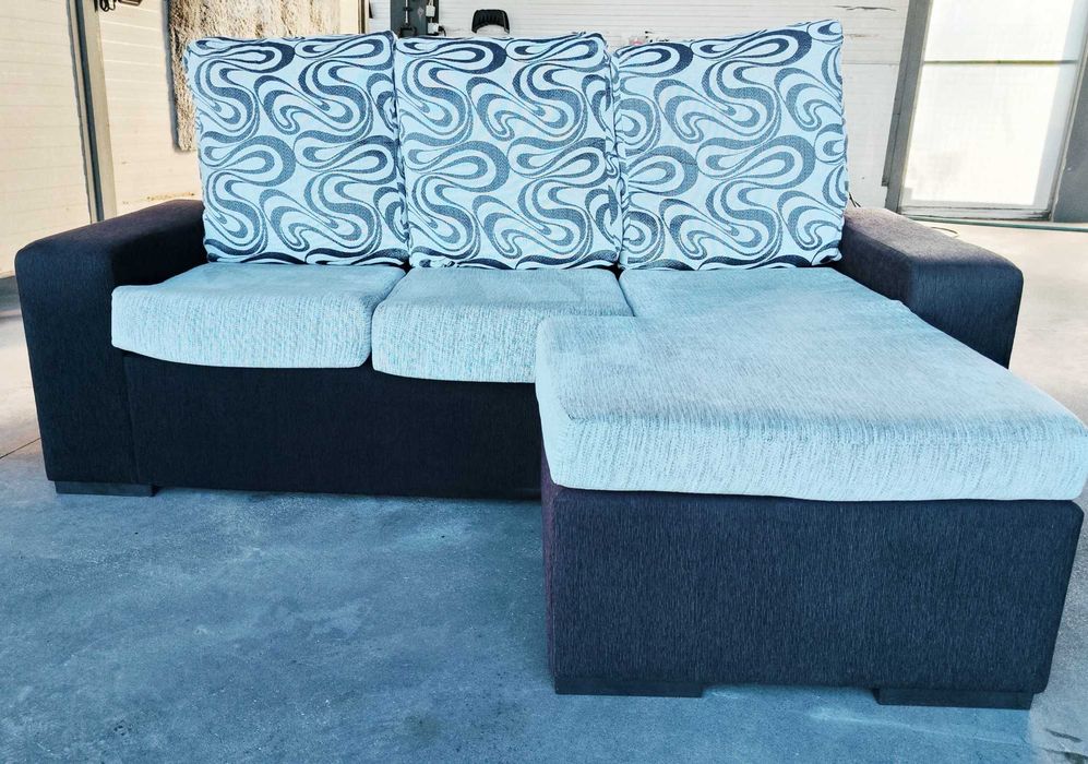 Sofá 3 lugares Preto e Cinza Claro com chaise longue - 2,10m