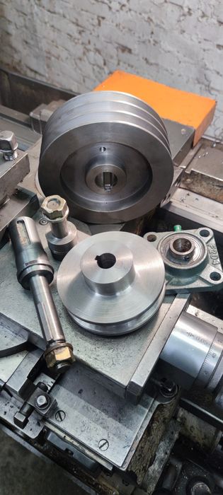 Токарь. Токарные работы, фрезерные работы. Проточка и расточка.