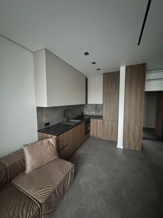 Продається нова 1-кімнатна квартира.