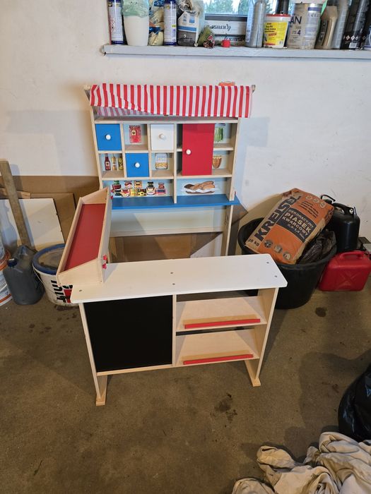 Stragan/warzywniak z Lidla