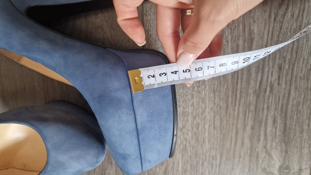 Туфлі замшеві блакитні Nando muzi