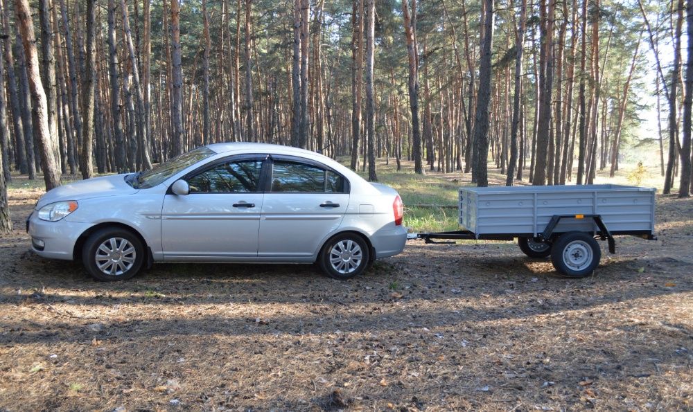Одноосний Прицеп в наявності оцинкований борт 2200мм. Авто причеп