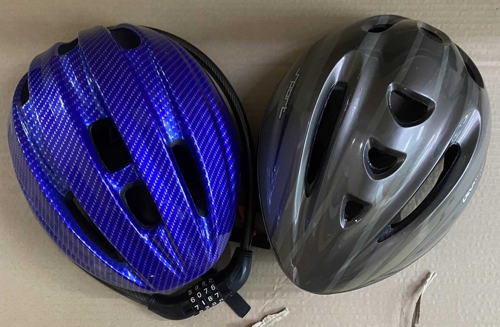 Bicicleta B'Twin Seven “Odesa” + 2 capacetes + cadeado